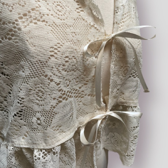 Handmade Lace Ruffle Top - Picture 4 of 4